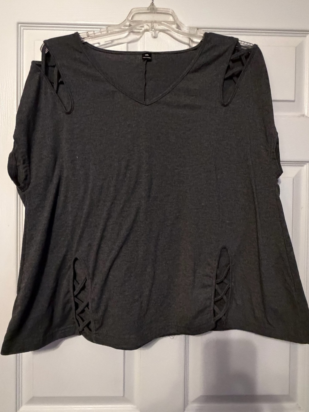 Women's Charcoal Gray Cold-Shoulder Tunic with Lattice Detail